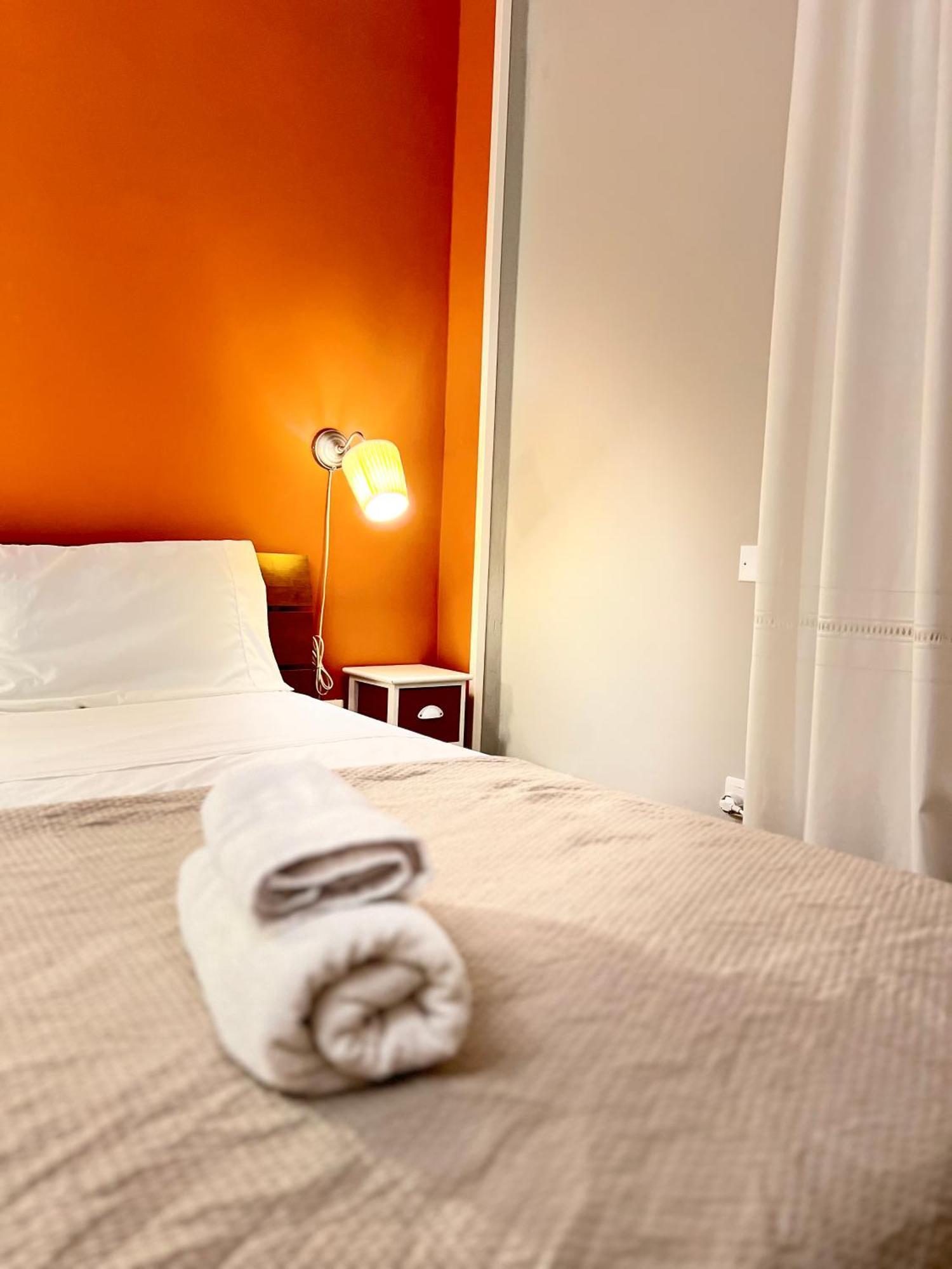 Amrani Rooms Verona Bagian luar foto