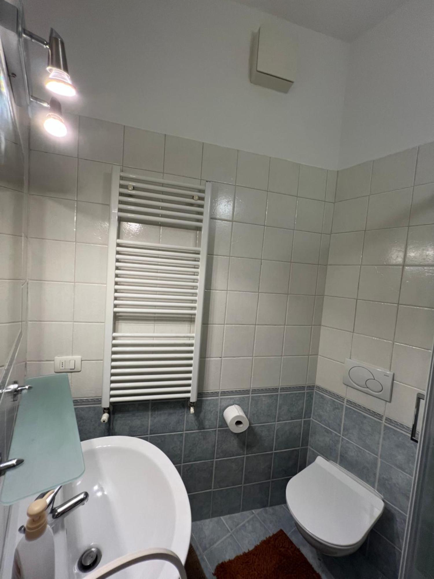Amrani Rooms Verona Bagian luar foto