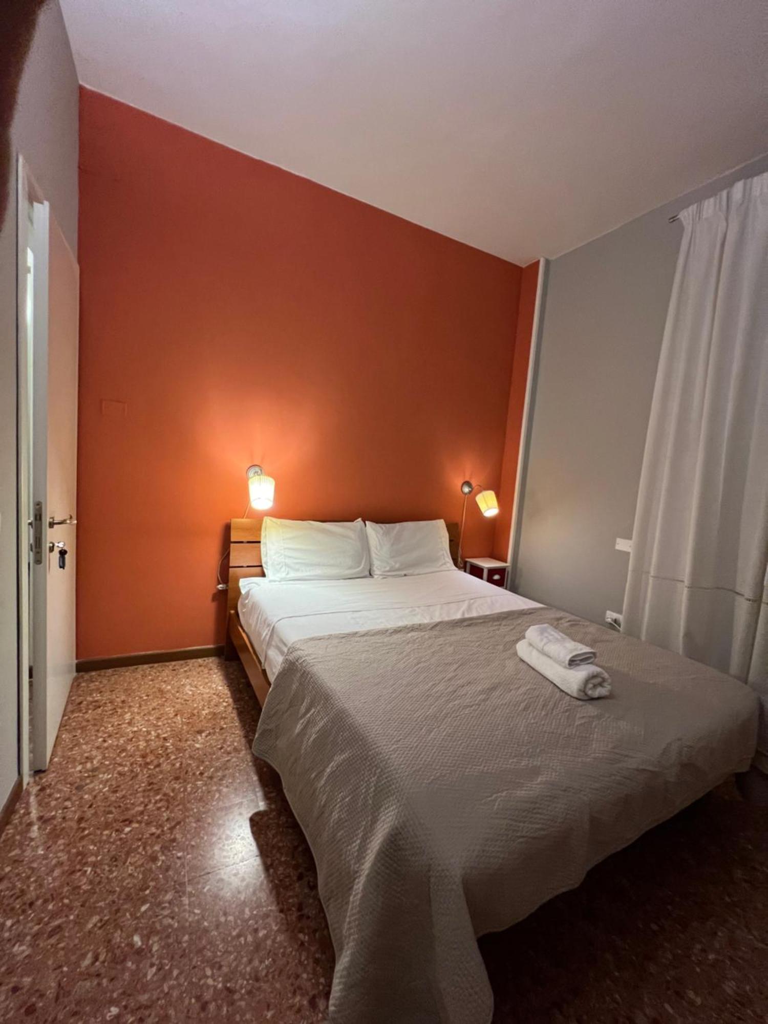 Amrani Rooms Verona Bagian luar foto
